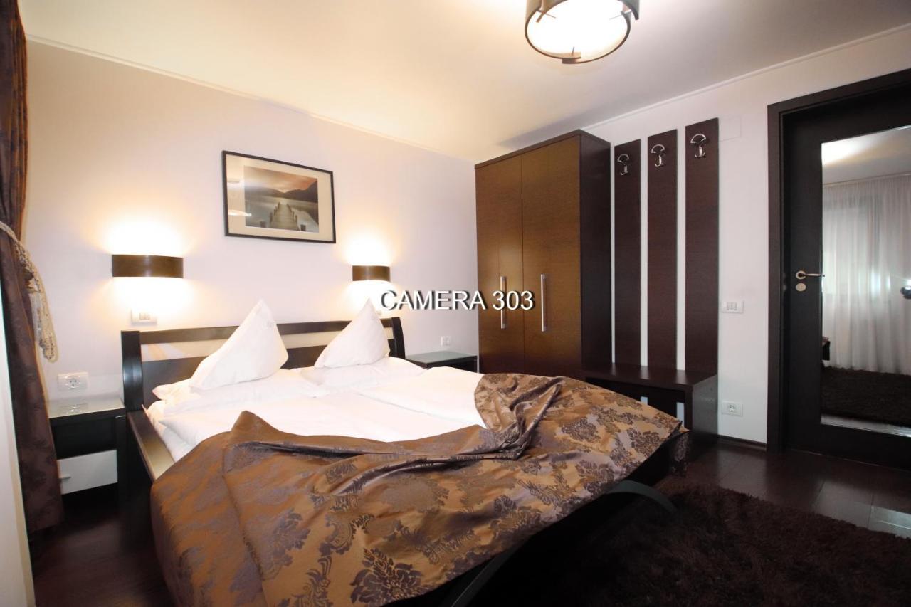 Complex Cochet Hotel บุชเตนี ภายนอก รูปภาพ